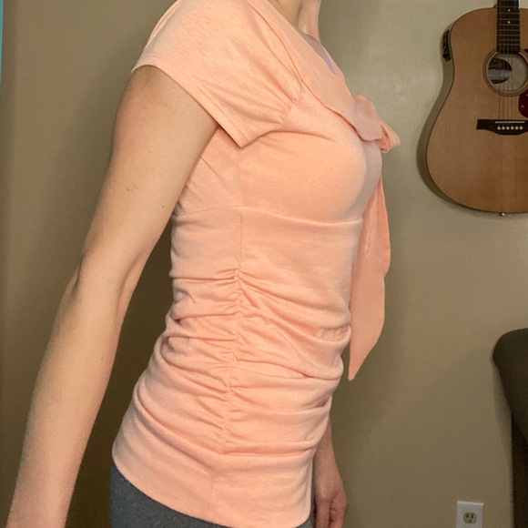 Peach Blouse 🍑 - Picture 2 of 4
